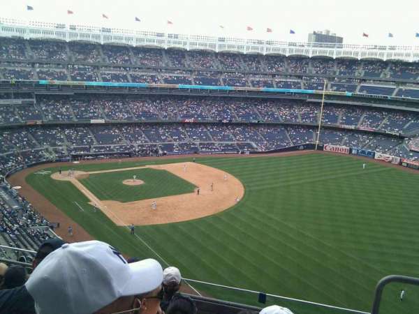 Yankee Stadium, section: 409, row: 5, seat: 2