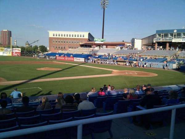 Frawley Stadium, section: m, row: 2, seat: 21