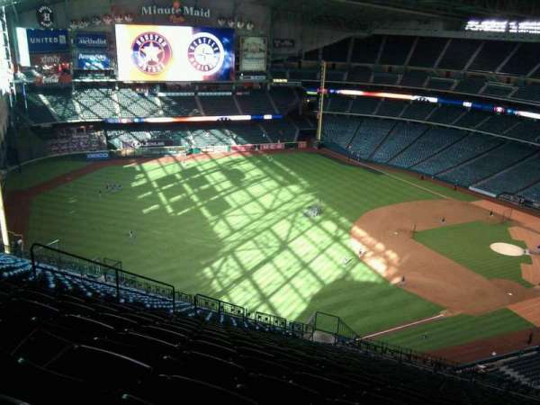 Daikin Park, section: 407, row: 23, seat: 13