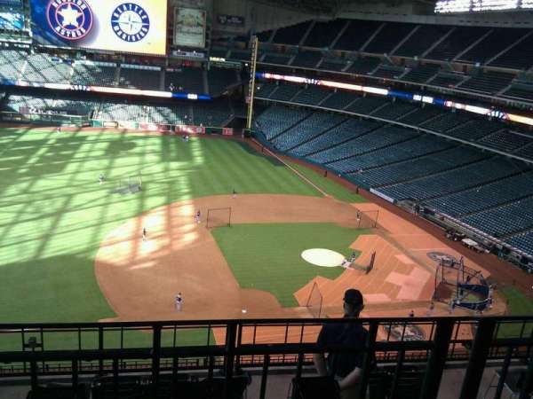 Daikin Park, section: 411, row: 2, seat: 8