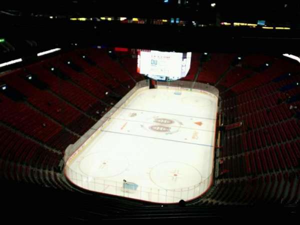 Centre Bell, section: 309, row: N, seat: 11