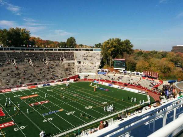 Percival Molson Memorial Stadium, section: u2, row: 22, seat: 4