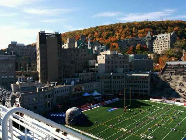 Percival Molson Memorial Stadium, section: u2, row: 22, seat: 4