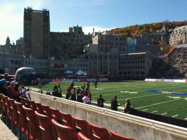 Percival Molson Memorial Stadium, section: v1, row: 1, seat: 15