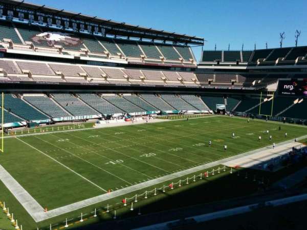 Lincoln Financial Field, section: c35, row: 3, seat: 8