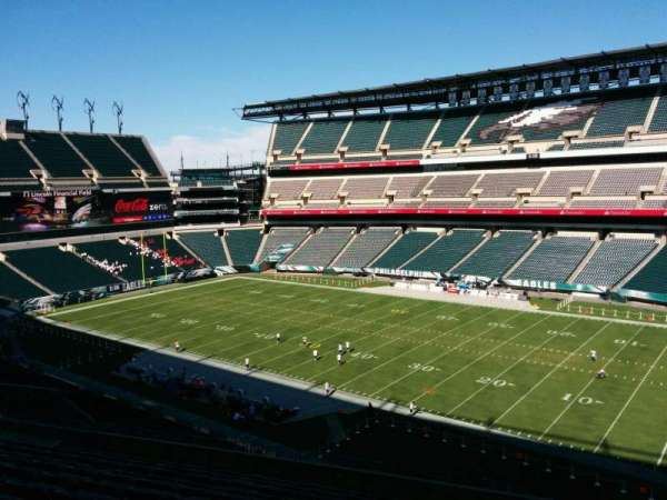 Lincoln Financial Field, section: c4, row: 17, seat: 7