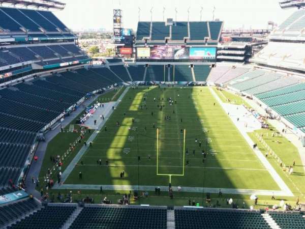 Lincoln Financial Field, section: 212, row: 5, seat: 9