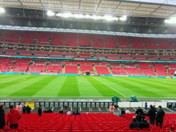 Wembley Stadium, section: 123, row: 26, seat: 26