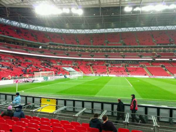 Wembley Stadium, section: 125, row: 10, seat: 82