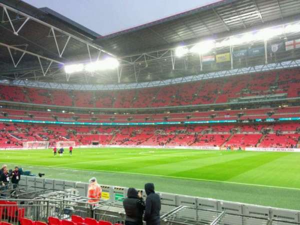 Wembley Stadium, section: 142, row: 9, seat: 260