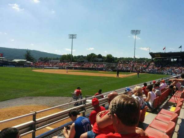 FirstEnergy Stadium, Reading, section: left 3, row: 4, seat: 10