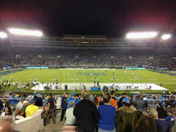 Rose Bowl, section: 4-H, row: 40, seat: 103