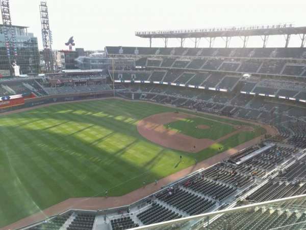 Truist Park, section: 440, row: 2, seat: 23