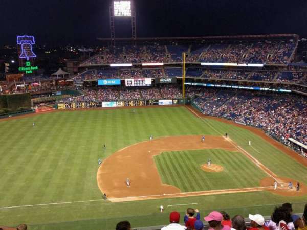 Citizens Bank Park, section: 427, row: 8, seat: 12