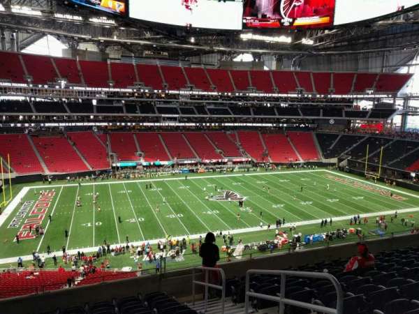 Mercedes-Benz Stadium, section: 214, row: 9, seat: 3