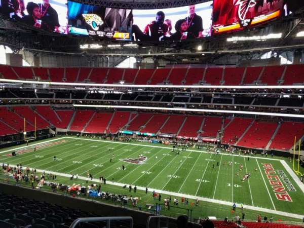 Mercedes-Benz Stadium, section: 207, row: 9, seat: 23