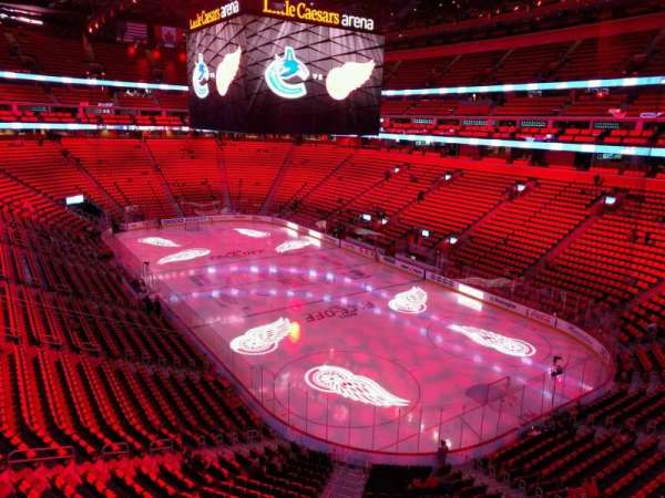 Little Caesars Arena, section: m4, row: b, seat: 8