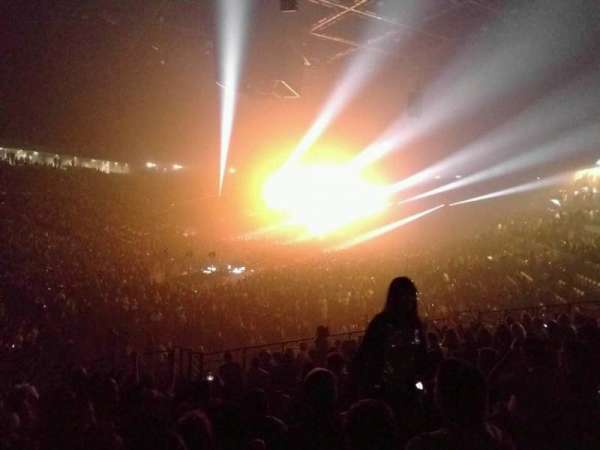 Accor Arena, section: Gradin B, row: 10, seat: 21
