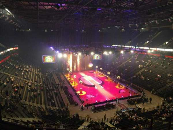 AO Arena, section: 207, row: h, seat: 18