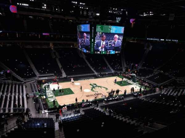 Fiserv Forum, section: 224, row: 2, seat: 6