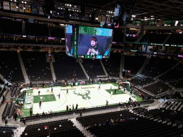 Fiserv Forum, section: 209, row: 1, seat: 15