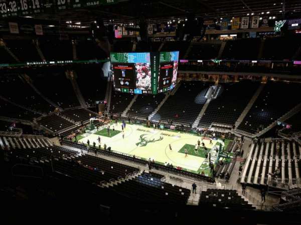Fiserv Forum, section: 206, row: 7, seat: 8