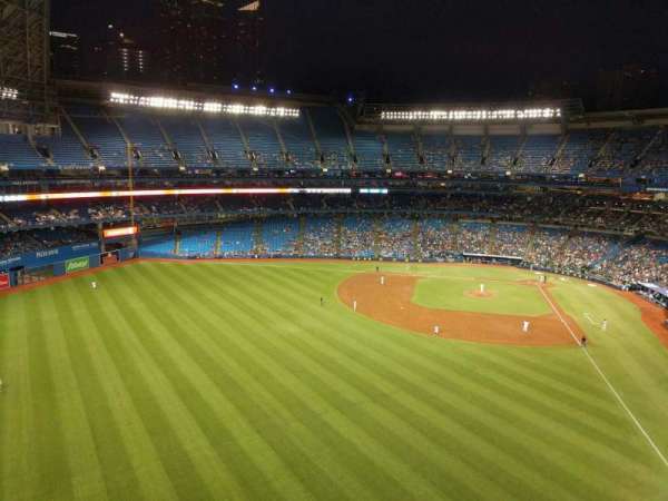 Rogers Centre, section: 541r, row: 4, seat: 6