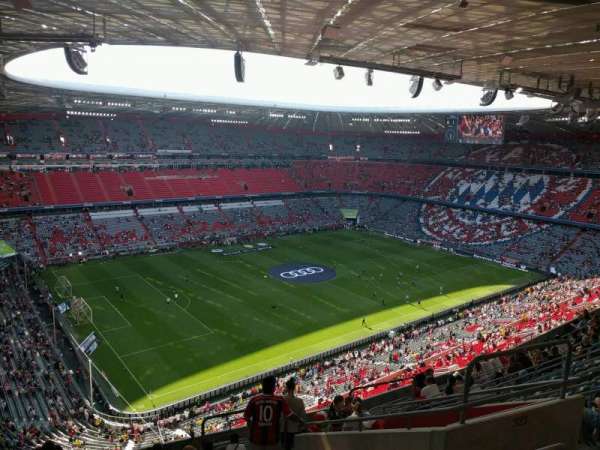 Allianz Arena, section: 323, row: 14, seat: 8