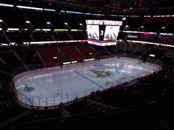 Canadian Tire Centre, section: 325, row: e, seat: 8