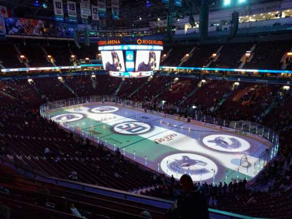 Rogers Arena, section: 304, row: 7, seat: 106