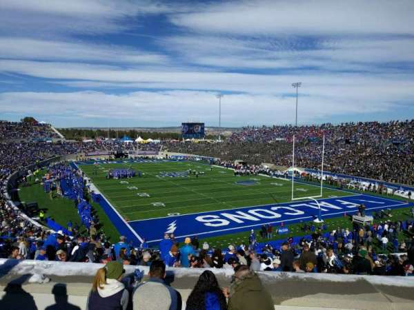 Falcon Stadium, section: m1, row: f, seat: 12