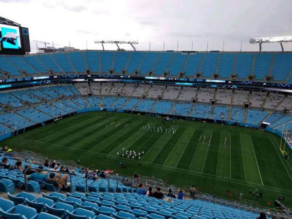 Bank of America Stadium, section: 512, row: 21, seat: 17