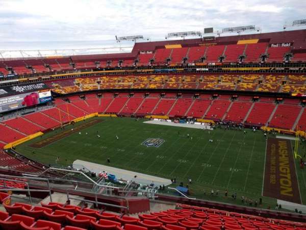 Northwest Stadium, section: 424, row: 14, seat: 17