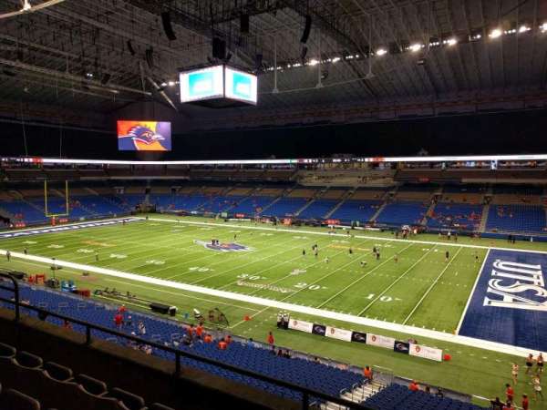 Alamodome, section: 230, row: 4, seat: 12