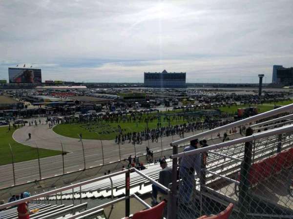 Texas Motor Speedway, section: PU409, row: 32, seat: 2