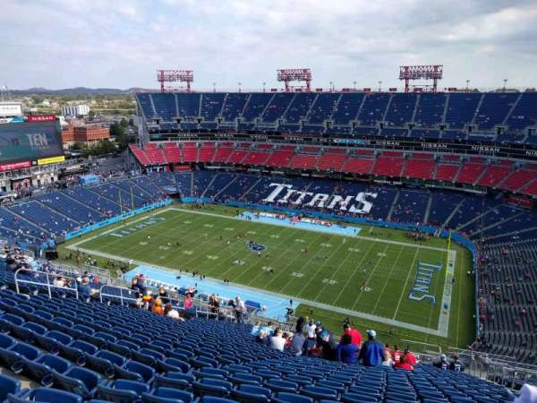 Nissan Stadium, section: 331, row: hh, seat: 8