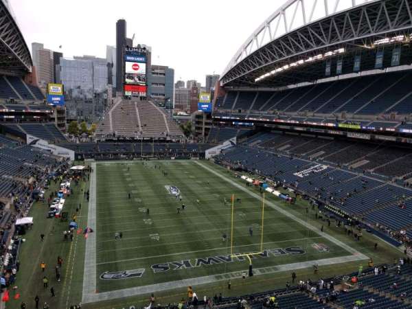 Lumen Field, section: 324, row: E1, seat: 13