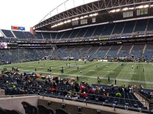 Lumen Field, section: 206, row: e, seat: 3