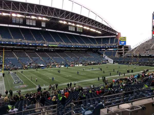 Lumen Field, section: 214, row: d, seat: 2