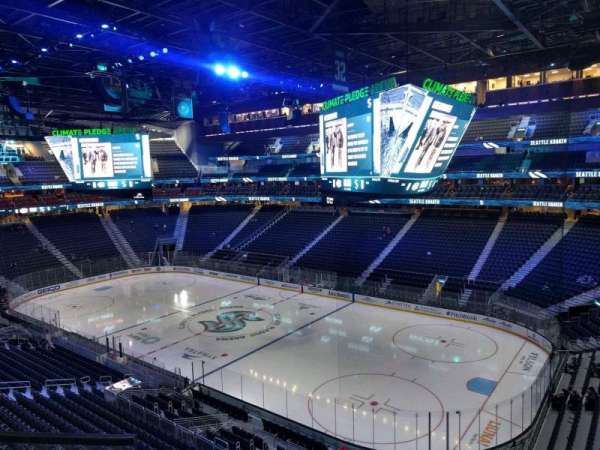 Climate Pledge Arena, section: 124, row: b, seat: 10