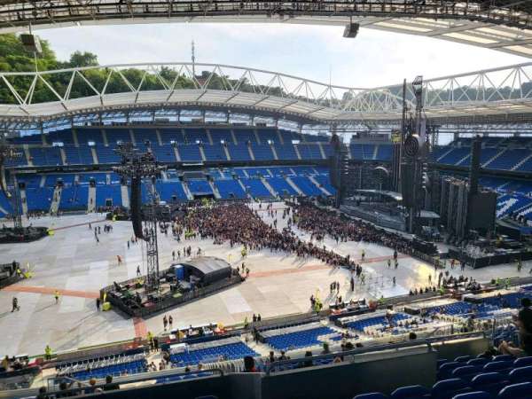 Estadio de Anoeta, section: H5, row: 21, seat: 111