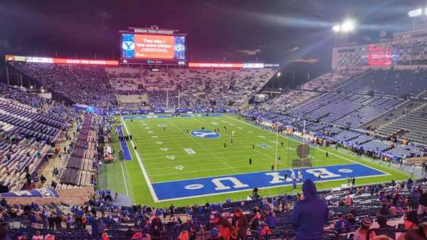 LaVell Edwards Stadium, section: 127, row: 25, seat: 5