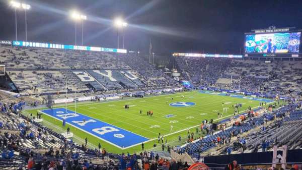 LaVell Edwards Stadium, section: 121, row: 22, seat: 17