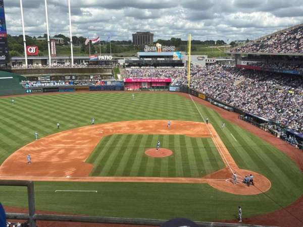 Kauffman Stadium, section: 413, row: C, seat: 3