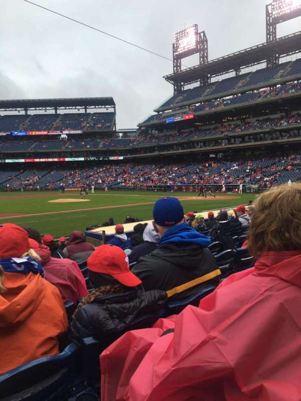 Citizens Bank Park, section: 132, row: 11, seat: 3