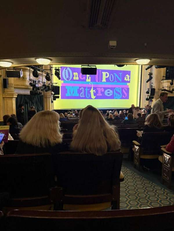 Hudson Theatre, section: Orchestra L, row: T, seat: 1