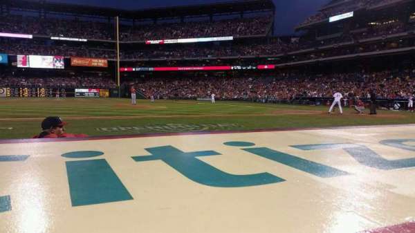 Citizens Bank Park, section: 130, row: 1, seat: 18