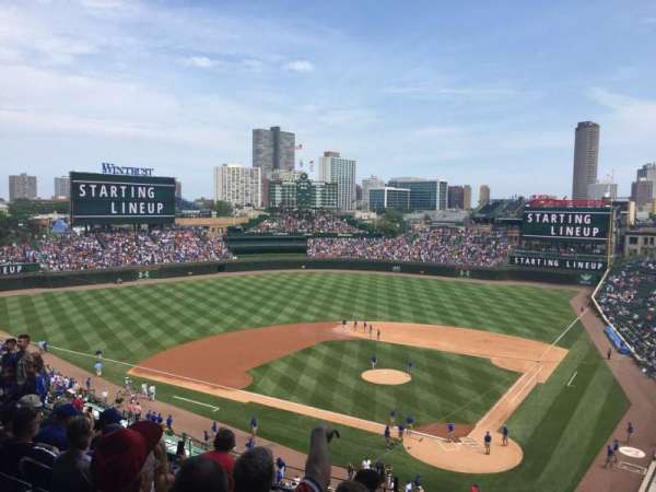 Wrigley Field, section: 314L, row: 8, seat: 4