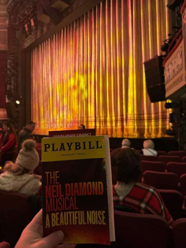 Broadhurst Theatre, section: Orchestra R, row: H, seat: 18