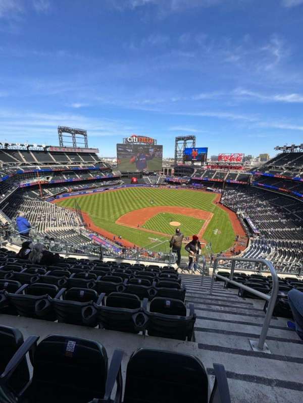 Citi Field, section: 518, row: 7, seat: 1